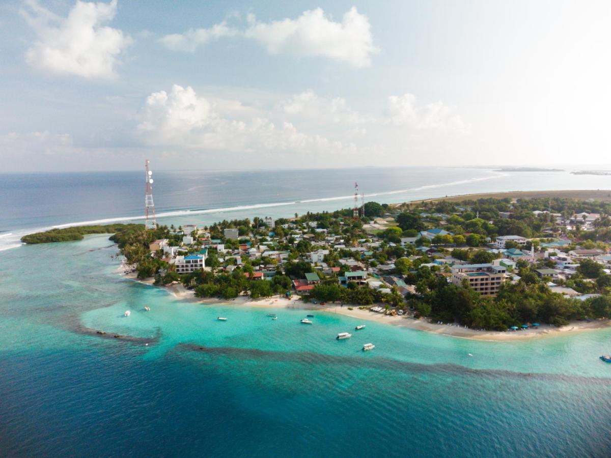 Coral Inn Thulusdhoo Exterior photo